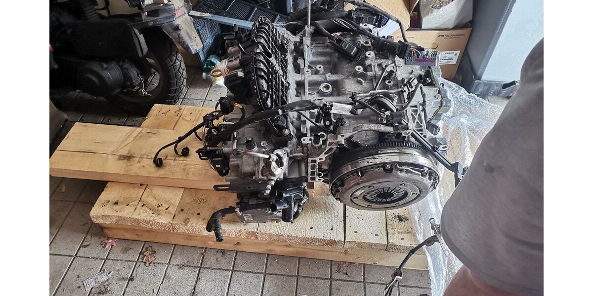 Opel Astra K Sports Tourer 113.000 km 1.500 &euro; Selb 95100