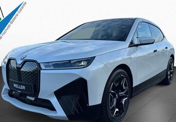 BMW iX 9.600 km 54.450 &euro; Detmold 32758