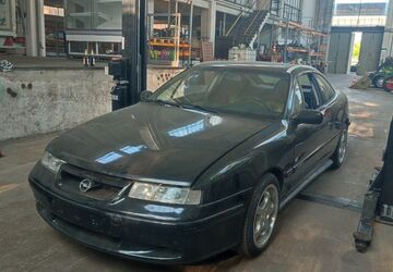 Opel Calibra 210.042 km 5.000 &euro; Ruhland 01945