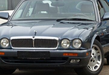 Jaguar XJ 87.500 km 9.999 &euro; Marienmünster 37696