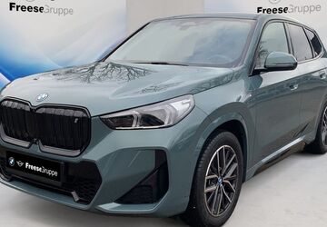 BMW iX1 10.663 km 41.900 &euro; Oldenburg 26135