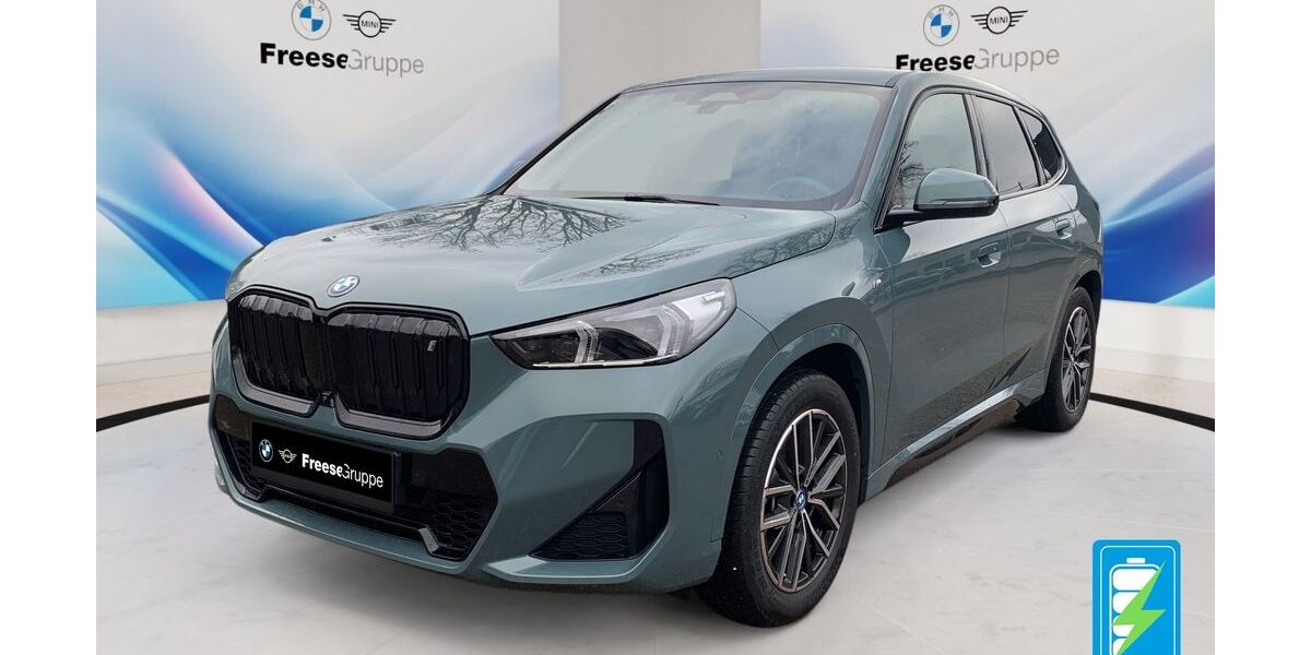 BMW iX1 10.663 km 41.900 &euro; Oldenburg 26135