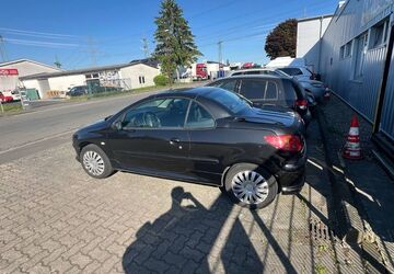 Peugeot 206 144.050 km 2.399 &euro; Rosenheim 83026