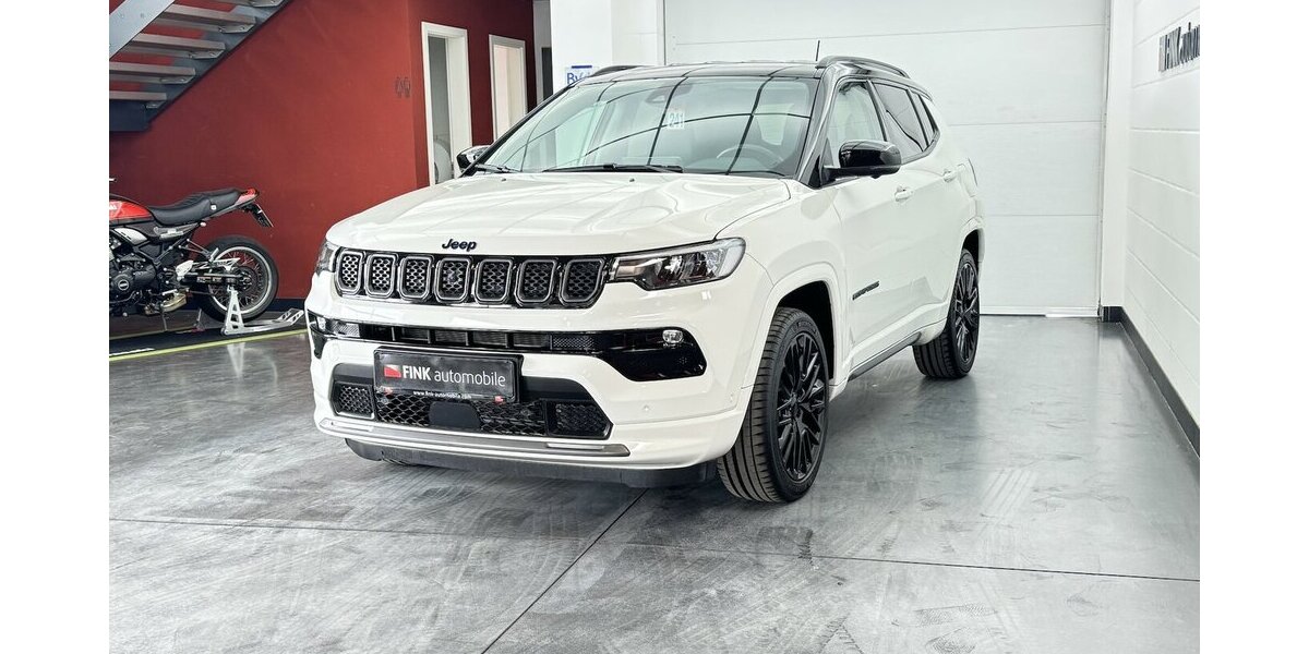 Jeep Compass S Plug-IN Hybrid 4WD 1.Hand Anhängerkplg 43.400 km 25.470 &euro; Lich 35423