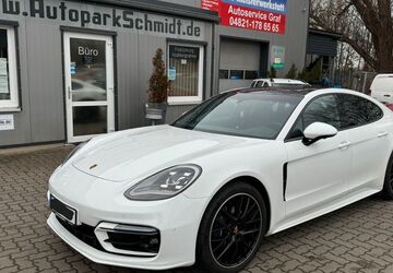 Porsche Panamera 10.000 km 82.499 &euro; Itzehoe 25524