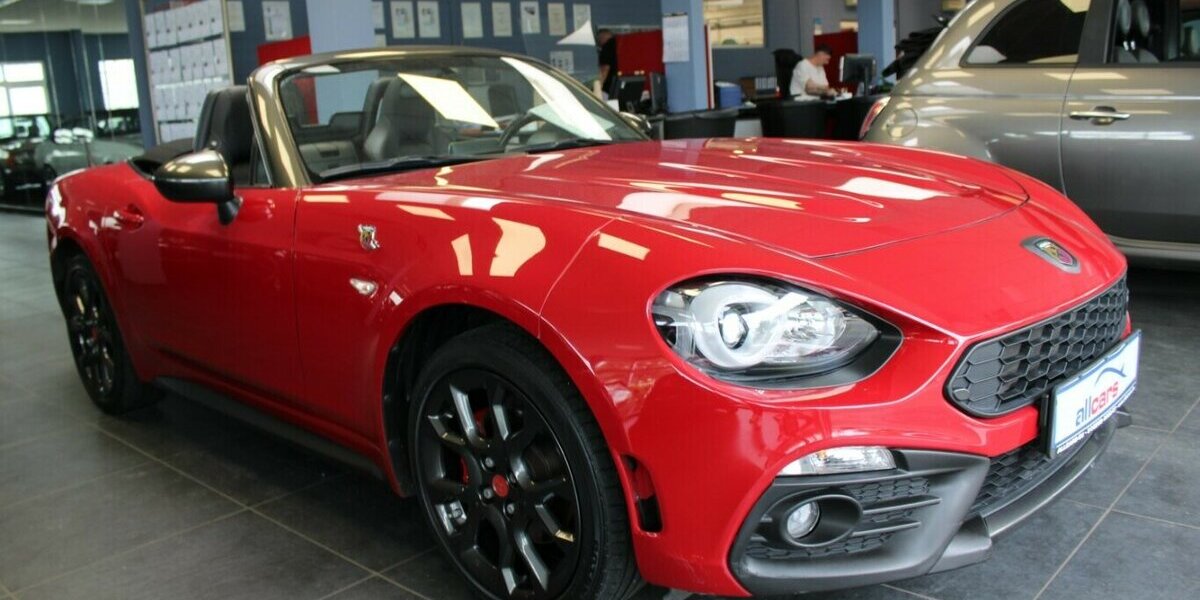 Fiat 124 Spider Abarth Serie 0 Turismo 1.4 MultiAir Tur 70.994 km 23.980 &euro; Euskirchen 53881
