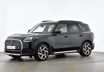 Mini Countryman SE All4 5.924 km 47.665 &euro; München 80788