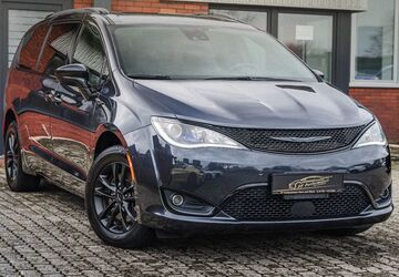 Chrysler Pacifica 105.375 km 29.999 &euro; Holdorf 49451