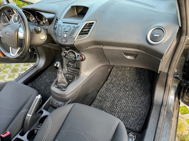 Ford Fiesta 1.25 44.500 km 8.600 &euro; Hörstel 48477