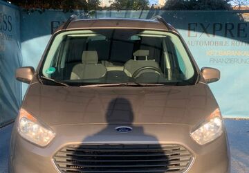 Ford Tourneo Courier 155.500 km 6.990 &euro; Magdeburg - Rothensee 39126