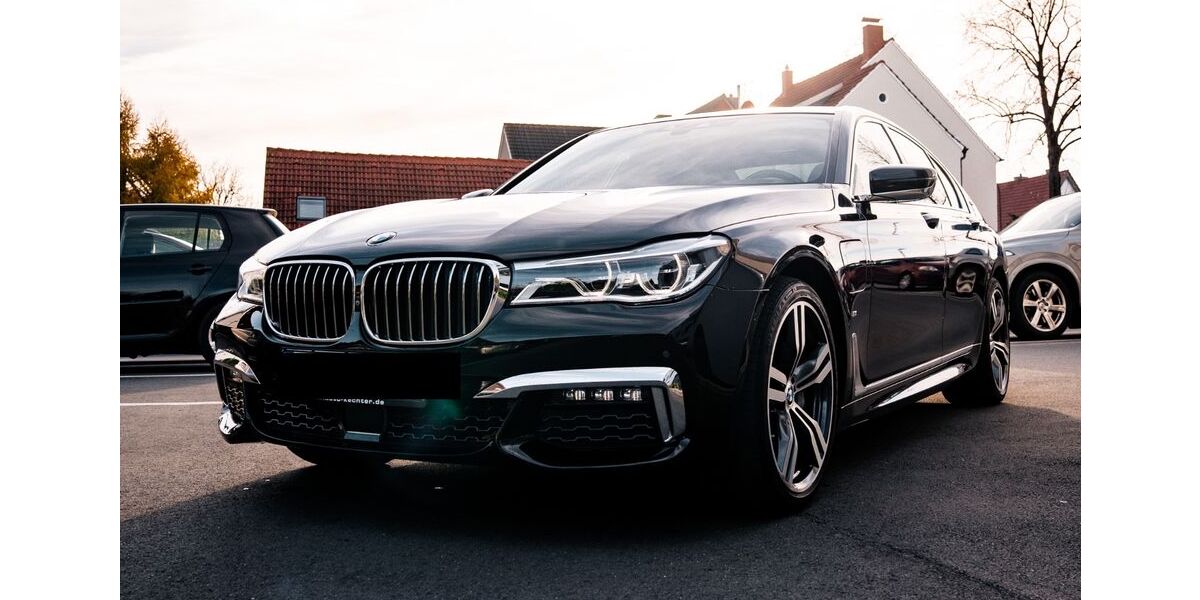 BMW 740 65.000 km 34.990 &euro; Soest 59494