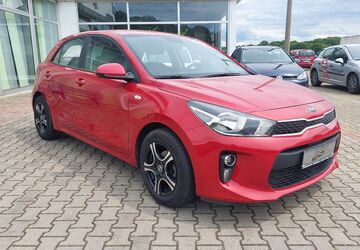 Kia Rio 18.820 km 11.700 &euro; Wermsdorf 04779