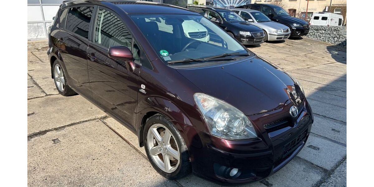 Toyota Corolla Verso 230.000 km 1.850 &euro; Schirgiswalde - Kirschau 02681