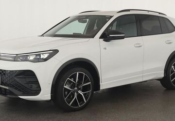 VW Tiguan 11.800 km 48.784 &euro; Düsseldorf 40233