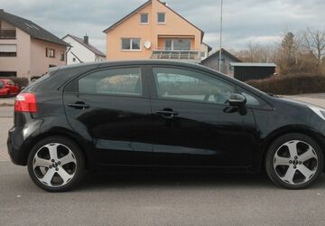 Kia Rio 169.500 km 2.490 &euro; Schweinfurt 97424