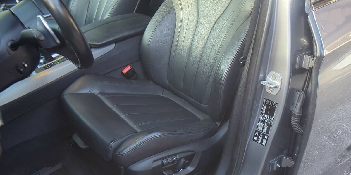 BMW X5 xDrive 30 d *M-Paket, shadow* 114.000 km 32.880 &euro; Bad Tölz 83646