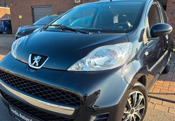 Peugeot 107 76.500 km 3.990 &euro; Garbsen 30827
