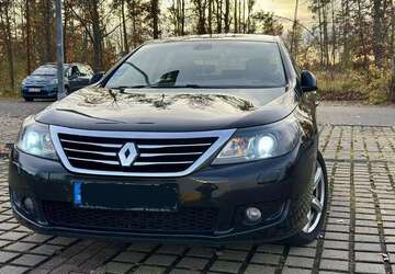 Renault Latitude 201.500 km 4.700 &euro; Senftenberg 01968