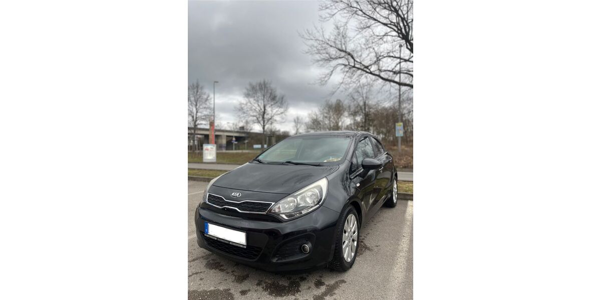 Kia Rio 120.962 km 6.200 &euro; Berlin 12679
