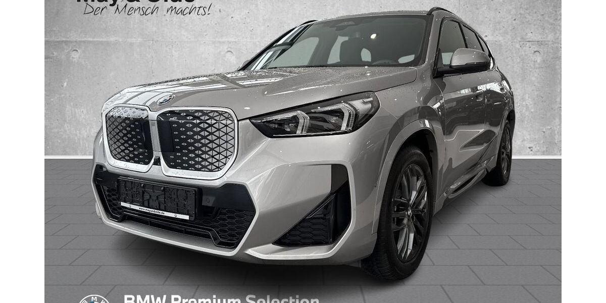 BMW iX1 4.999 km 63.499 &euro; Ahrensburg 22926