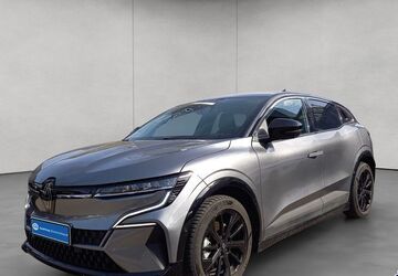 Renault Megane E-TECH 14.600 km 35.790 &euro; Stuttgart 70469