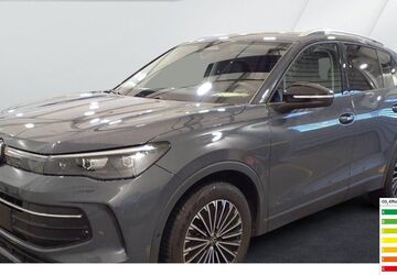 VW Tiguan 25.215 km 34.220 &euro; Schrobenhausen 86529