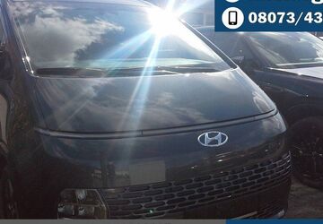 Hyundai STARIA 15.225 km 47.999 &euro; Traunstein 83278