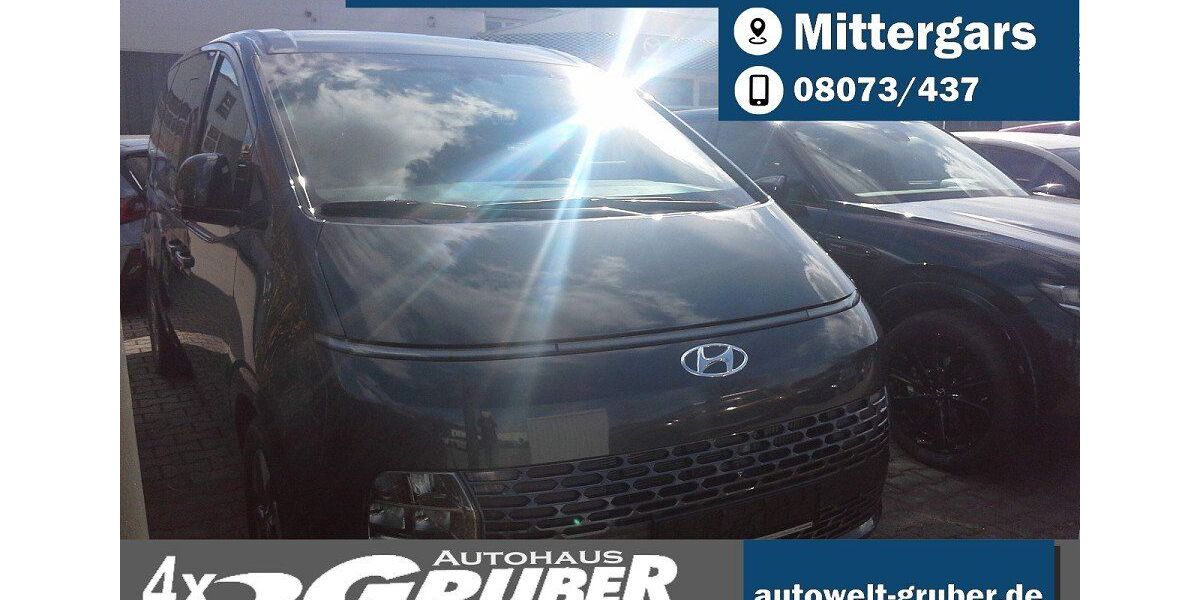 Hyundai STARIA 15.225 km 47.999 &euro; Traunstein 83278