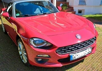 Fiat 124 Spider 99.036 km 15.500 &euro; Schrozberg 74575