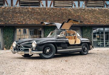 Mercedes-Benz 300 81.319 km 1.595.000 &euro; Polling 82398