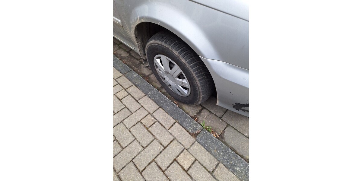 Kia Carnival 235.000 km 2.500 &euro; Dassel 37586