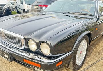 Jaguar Daimler 194.000 km 18.950 &euro; Berlin 13088
