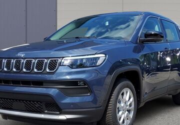 Jeep Compass 22.000 km 28.390 &euro; Bamberg 96052