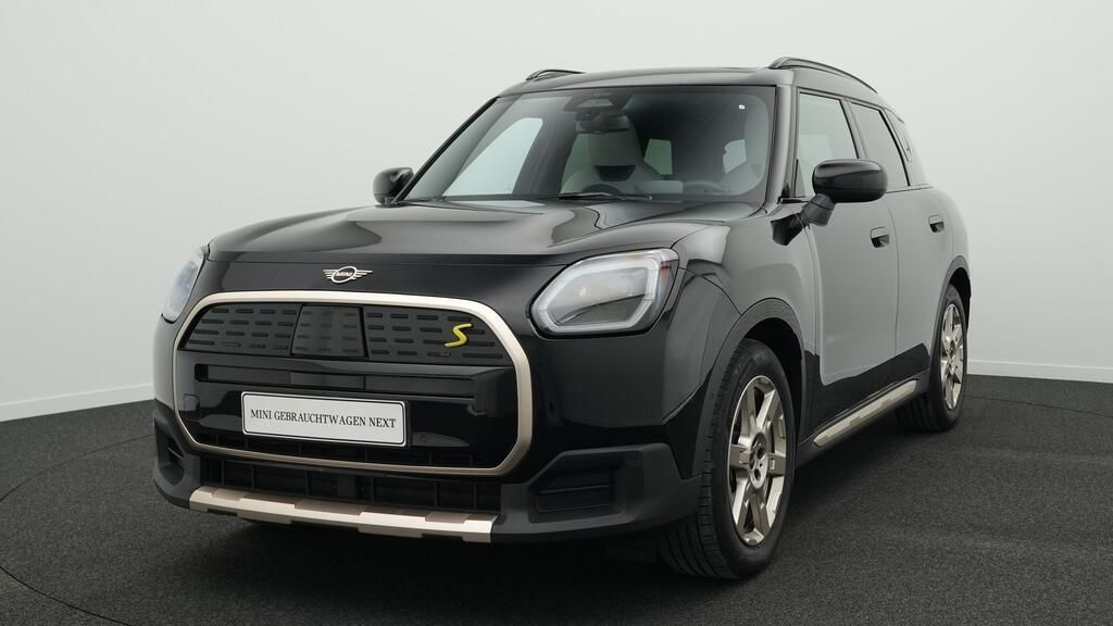 Mini Countryman SE (Cooper) 22.658 km 38.443 &euro; 