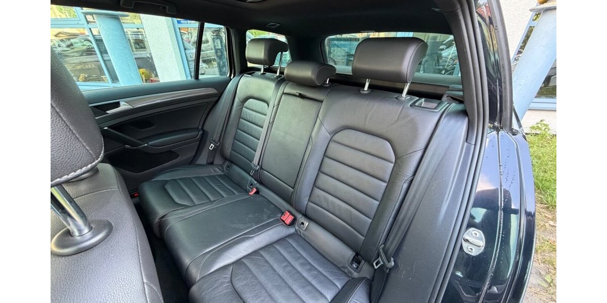VW Golf Alltrack Variant 2.0 TDI AHK LED LEDER Zahnri 180.000 km 12.499 &euro; Rudolstadt 07407