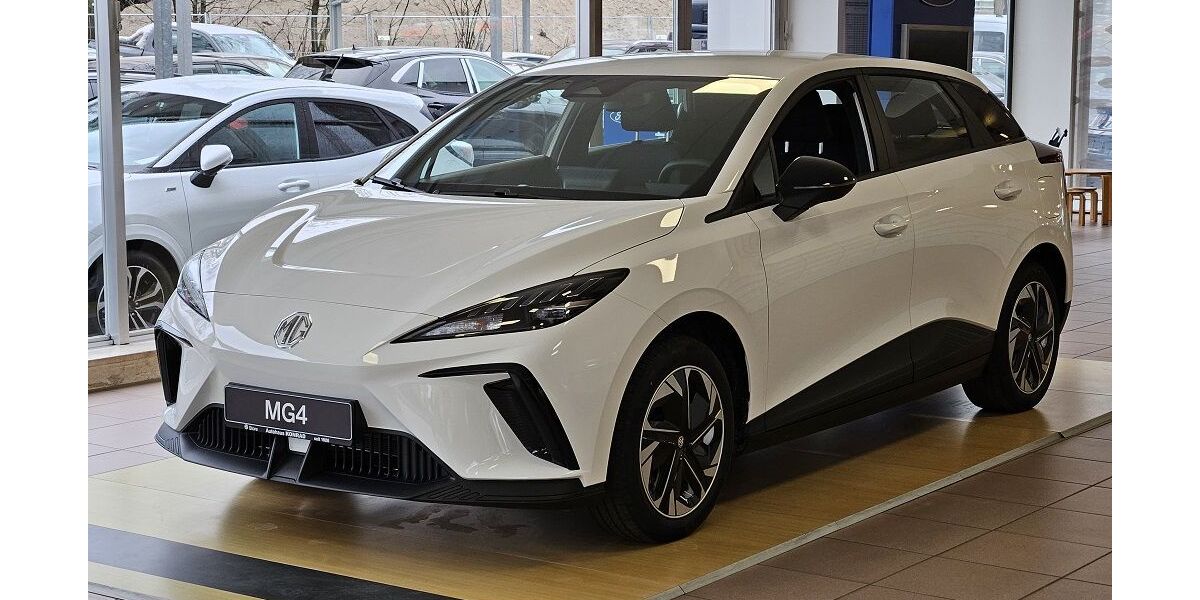 MG 4 17.000 km 18.490 &euro; Fürth 90768