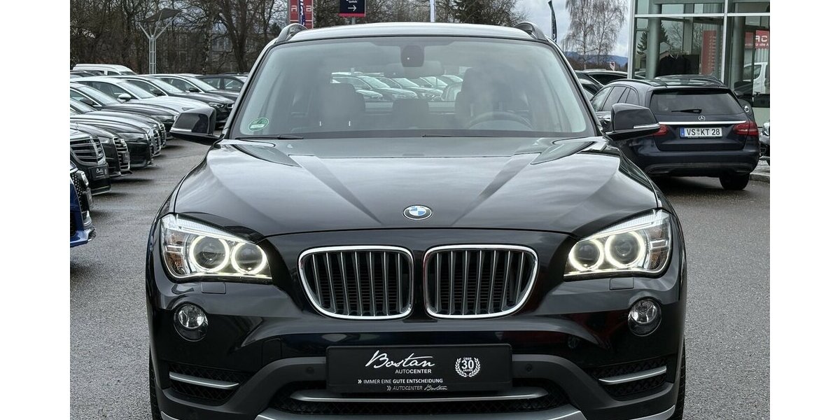 BMW X1 20d xDrive BI-XENON/TEMPOMAT/NAVI/PDC/SHZ/DAB 79.104 km 16.900 &euro; Villingen-Schwenningen 78054