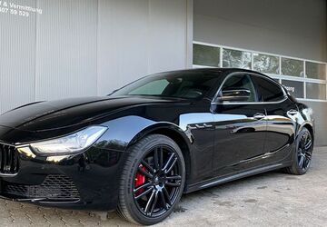 Maserati Ghibli 69.721 km 25.900 &euro; Hilchenbach 57271