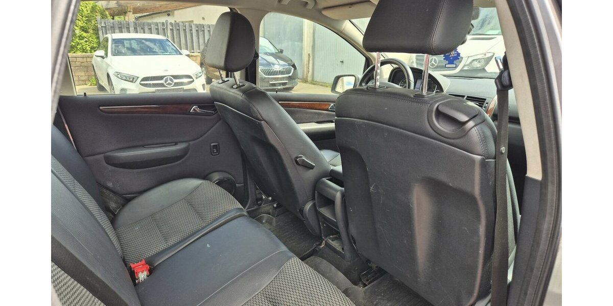 Mercedes-Benz A 150 Automatik, Klima 143.000 km 1.990 &euro; Rodgau 63110