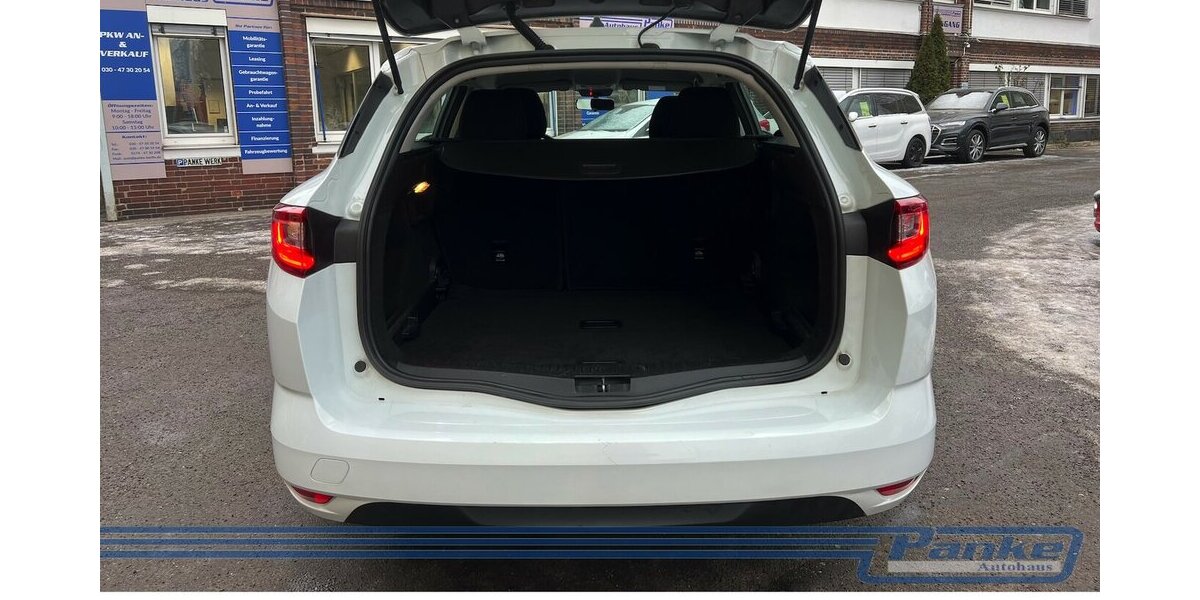 Renault Megane Life IV Grandtour 100*Tempo*Bluetooth*AC* 75.000 km 7.890 &euro; Berlin 13187