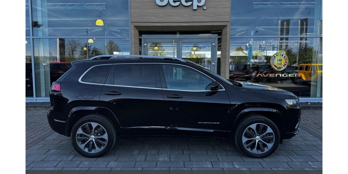 Jeep Cherokee 138.500 km 19.999 &euro; Aschaffenburg 63741