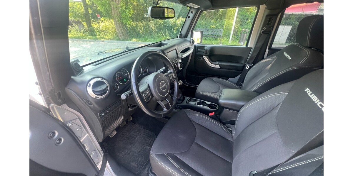 Jeep Wrangler 128.000 km 26.000 &euro; Przemysl 