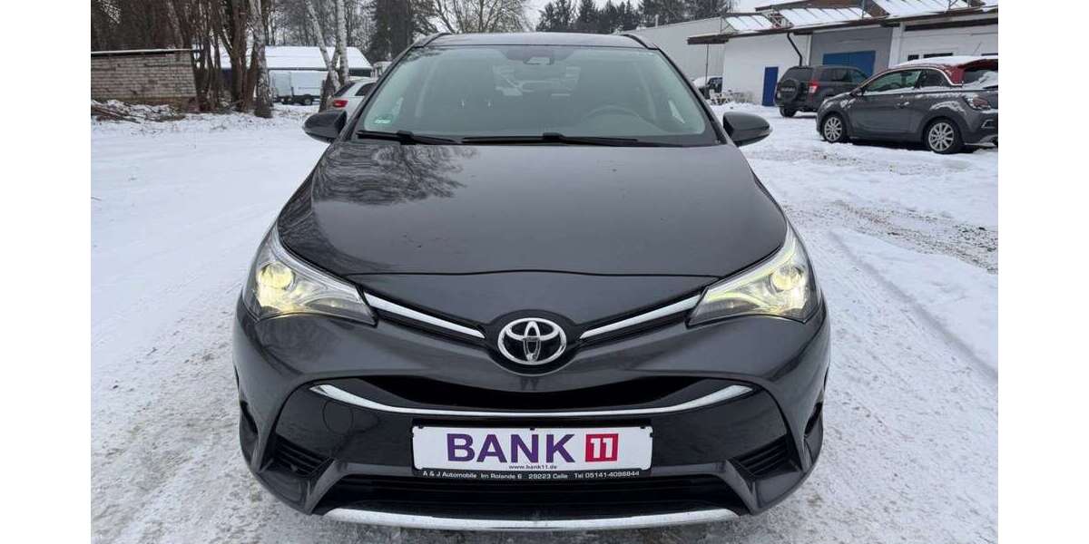 Toyota Avensis 123.000 km 16.500 &euro; Celle 29223