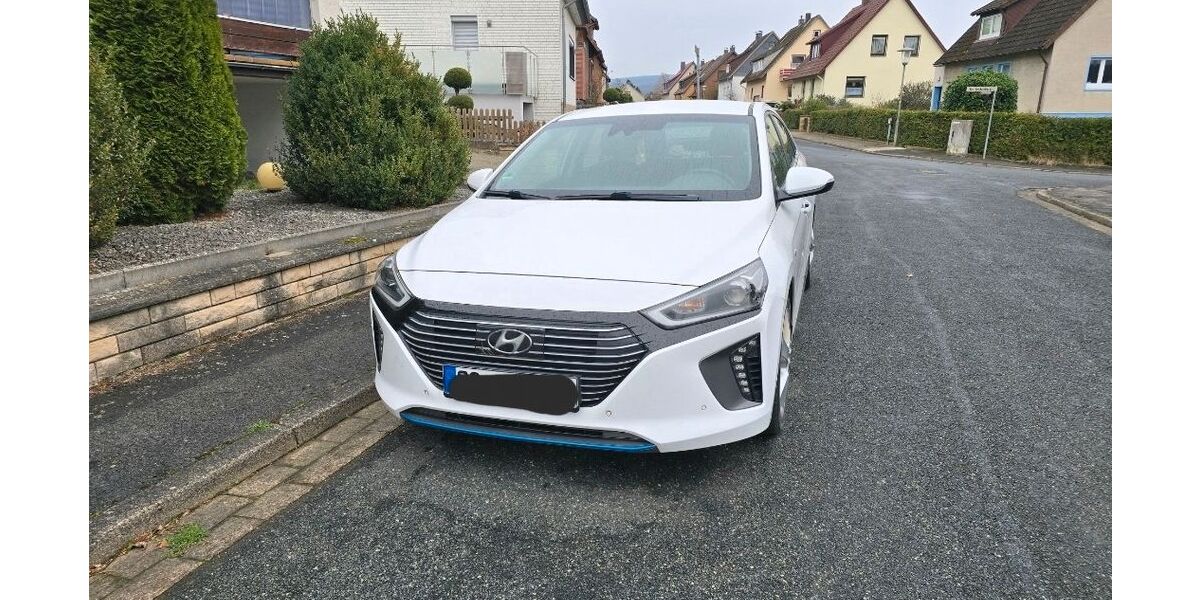 Hyundai IONIQ 196.000 km 10.500 &euro; Seesen 38723