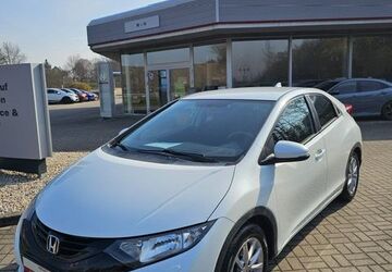 Honda Civic 96.480 km 8.888 &euro; Ronneburg 07580