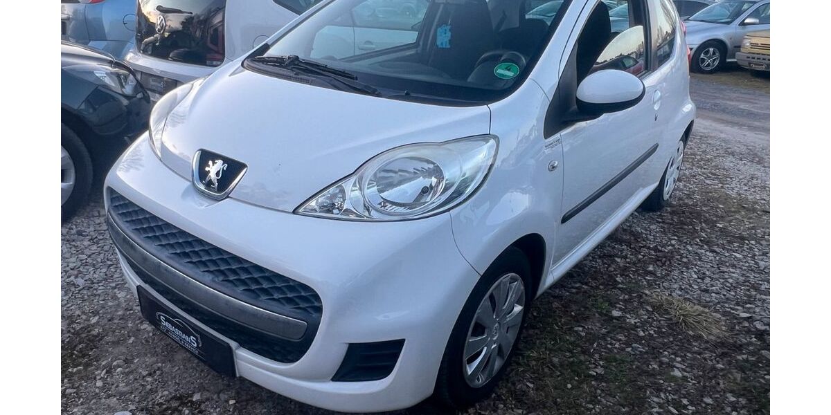 Peugeot 107 180.000 km 1.800 &euro; Neuseddin bei Berlin 14554