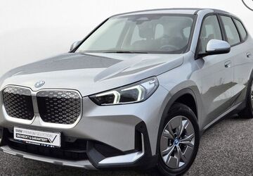 BMW iX1 12.681 km 36.750 &euro; Teltow 14513