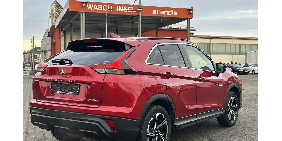 Mitsubishi Eclipse Cross Basis Hybrid 4WD 37.600 km 23.990 &euro; Donauwörth 86609