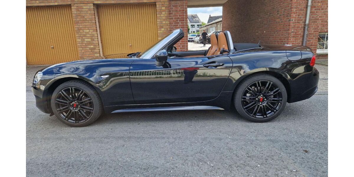 Fiat 124 Spider 86.000 km 15.699 &euro; Gelsenkirchen 45881