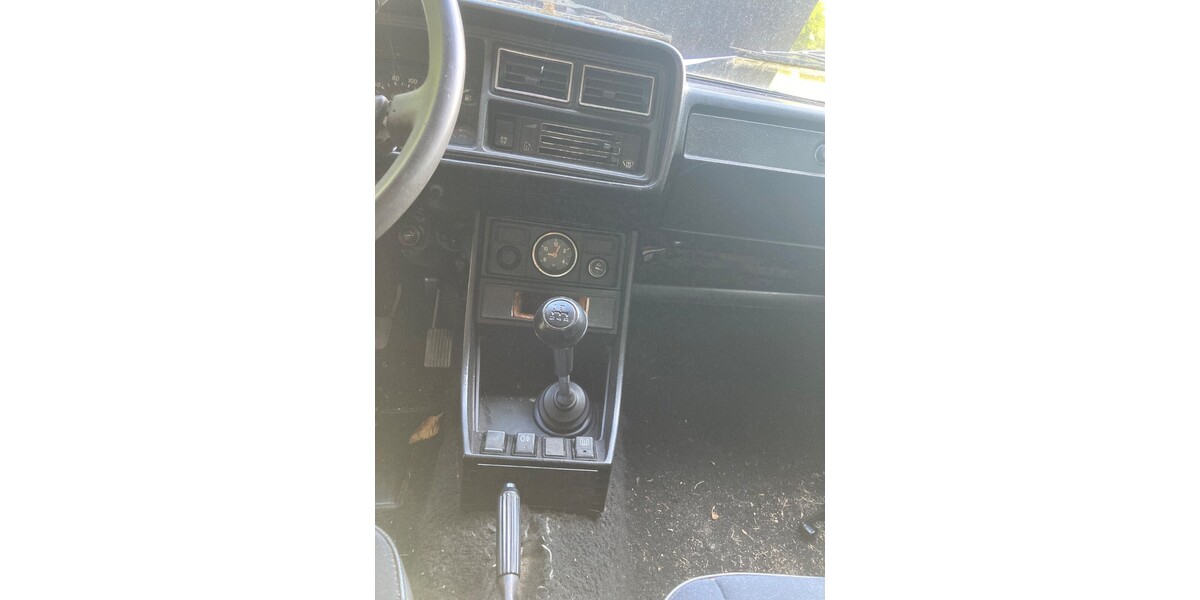 Lada 2107 63.000 km 1.800 &euro; Godendorfer Papiermühle 